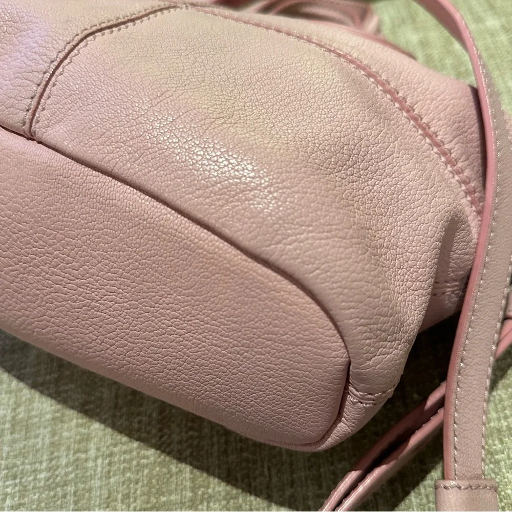 GIVENCHY
Pink Goatskin Leather Micro Nightingale Bag - Picture 7 of 15